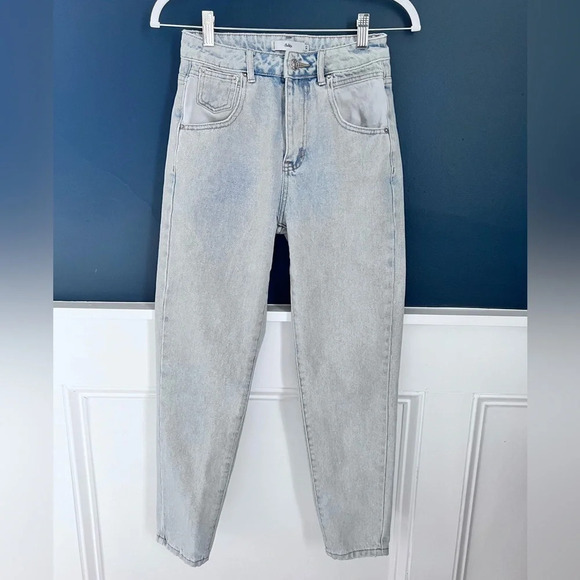 Adika mom jeans in size XS excellent conditionβ - Picture 2 of 7